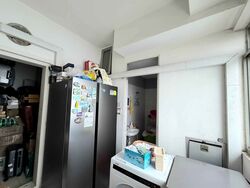 Lakeholmz (D22), Condominium #601006061